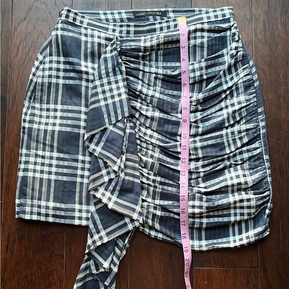 Zara Woman Distressed Finish Cascading Ruffle Checkered Plaid Skirt SZ M NWOT - Picture 6 of 7